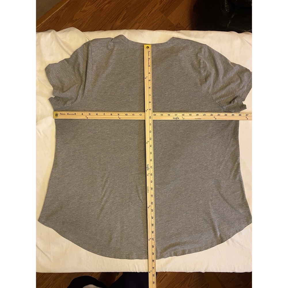 Lane Bryant Baseball Heart T-shirt‎ Gray Women's 26/28 Baseball Mom Mother's Day - Picture 5 of 6